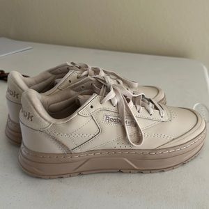 Brand new shoes! Reebok